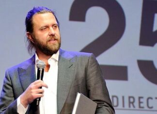Hollywood director gets two and a half years in prison for defrauding Netflix Hollywood director