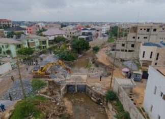 Accra flood mitigation exercise begins with dredging and demolition flood mitigation