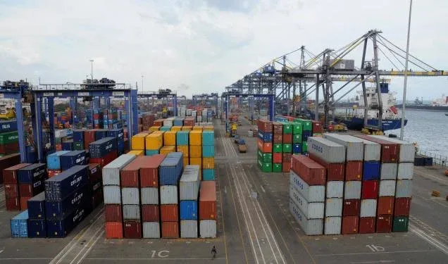 importers